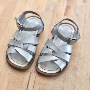 Saltwater Sandals